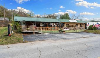 102 N Walnut St, Anderson, MO 64831