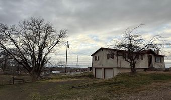 2932 S Arthur St, American Falls, ID 83211
