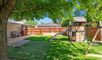 17301 Arlington Ave, Allen Park, MI 48101