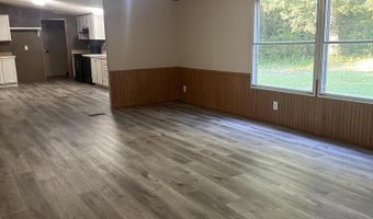 226 Fuller St, Blue Mountain, MS 38610