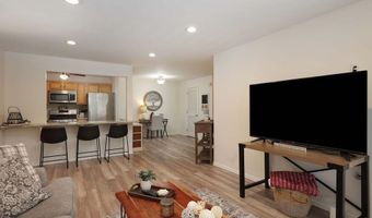 1015 Wedgewood Cir 1015, Belford, NJ 07718
