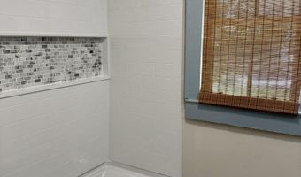 2428 Darden, Macon, GA 31204