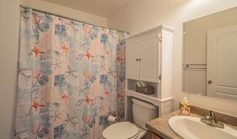 104 SAN DE CRISTO Ct, Bloomfield, NM 87413