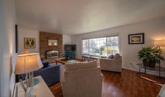 16281 CHAPMAN Ln, Brookings, OR 97415