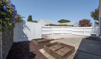 1747 Eardley Ave, Santa Rosa, CA 95401