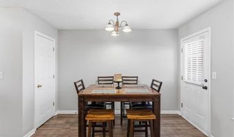 56 Princeton Glen Ct, Adairsville, GA 30103