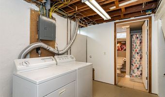 1621 Carroll Ave, Ames, IA 50010