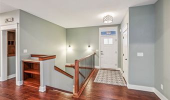 903 Baileys Grove Dr, Adel, IA 50003