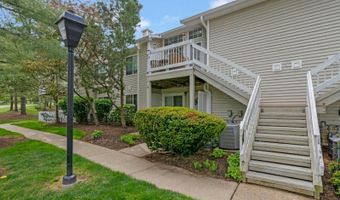 30 Tansy Ct, Bedminster, NJ 07921