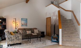 607 S 15th Ave, Bozeman, MT 59715