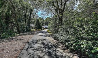 138 Jenckes Hill Rd, Lincoln, RI 02865
