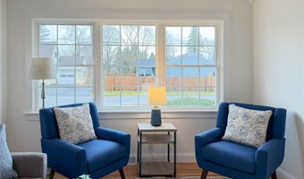 8 Burmont Ct, Utica, NY 13502