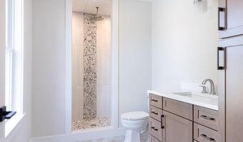 28 Carroll Ave, Newport, RI 02840