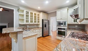 5145 Harbour Ridge Dr, Alpharetta, GA 30005