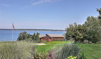 727 Boston Neck Rd, Narragansett, RI 02882
