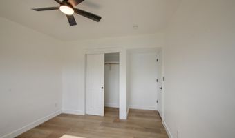 512 E NARRAMORE Ave, Buckeye, AZ 85326