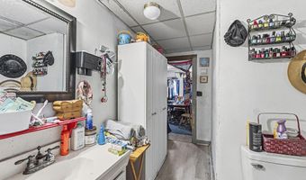48 Drummond St, Auburn, ME 04210