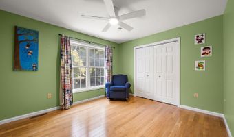 28 CLARK Rdg, Hockessin, DE 19707