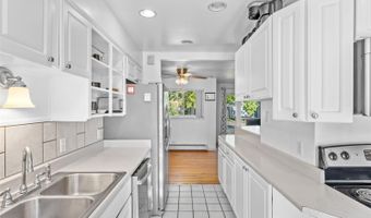 1732 Lansing St, Aurora, CO 80010