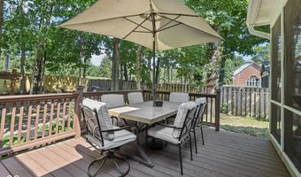 11120 Saint Charles Pl, Carmel, IN 46033
