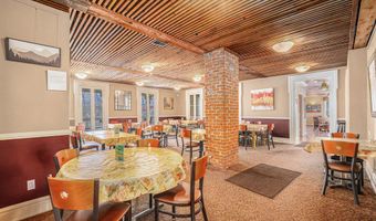 1071 32nd St, Allegan, MI 49010