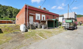 516 W Main St, Appalachia, VA 24216