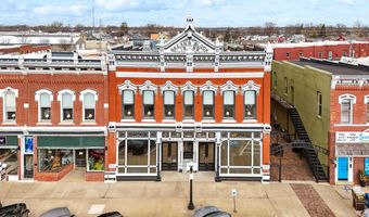 11 Benton Ave E, Albia, IA 52531