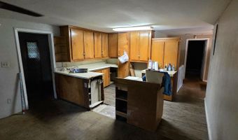 3861 Desoto Dr, Macon, GA 31206