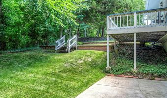501 Clayworth Dr, Ballwin, MO 63011