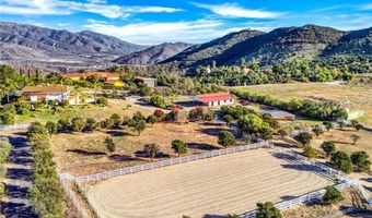 334 Rainbow Crest Rd, Fallbrook, CA 92028