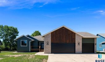 813 E Heatherwood Dr, Brandon, SD 57005