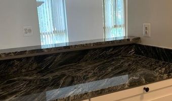 516 S CHARLES St S R88, Baltimore, MD 21201