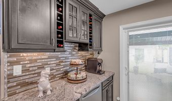 103 Idlewild Ln, Aberdeen, NJ 07747