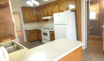 102 Wardlaw St, Abbeville, SC 29620