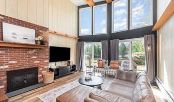 121 Channel Rd, Alpena, MI 49707