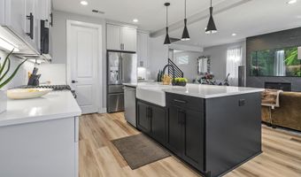 12435 SW SILVERTIP St, Beaverton, OR 97007