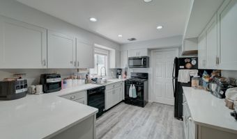 12805 KENDALE Ln, Bowie, MD 20715