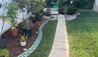 576 Tulip Cir E, Auburndale, FL 33823