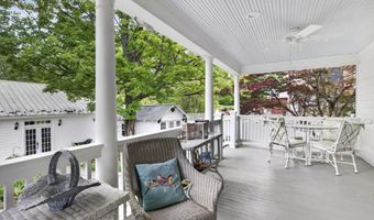 116 E Main St, Abingdon, VA 24210