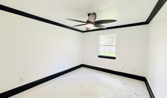 517 Commagere Blvd, Bay St. Louis, MS 39520
