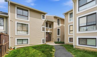 8604 VILLAGE Way 04/8604F, Alexandria, VA 22309