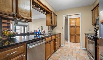 3133 Cardinal Dr, Ardmore, OK 73401