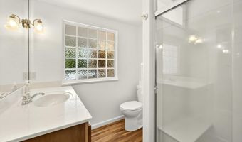 738 Fairway Ct, Ashland, OR 97520