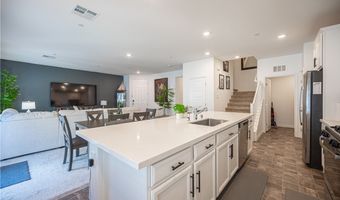7228 N Decatur Blvd 4, Las Vegas, NV 89131