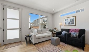 1076 Buck Valley Dr, Berthoud, CO 80513
