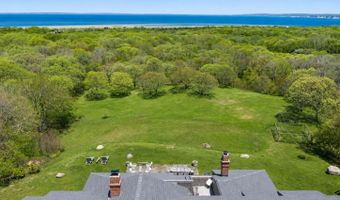 19 Locust Ln, Aquinnah, MA 02535