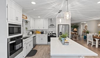 1306 Bear Creek Rd, Adel, GA 31620