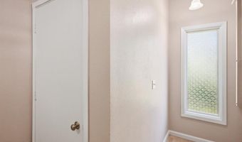 7207 Foxridge Cir #D-4, Anchorage, AK 99518
