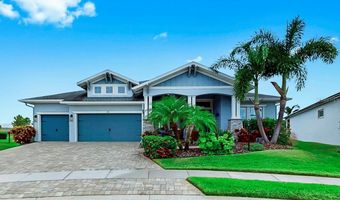 6951 CRESTPOINT Dr, Apollo Beach, FL 33572