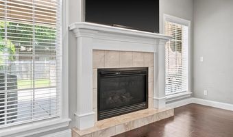 5812 Woodland Rd, Bartlesville, OK 74006